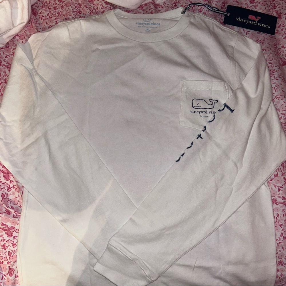 Vineyard Vines Custom Kids Boston LS Tee